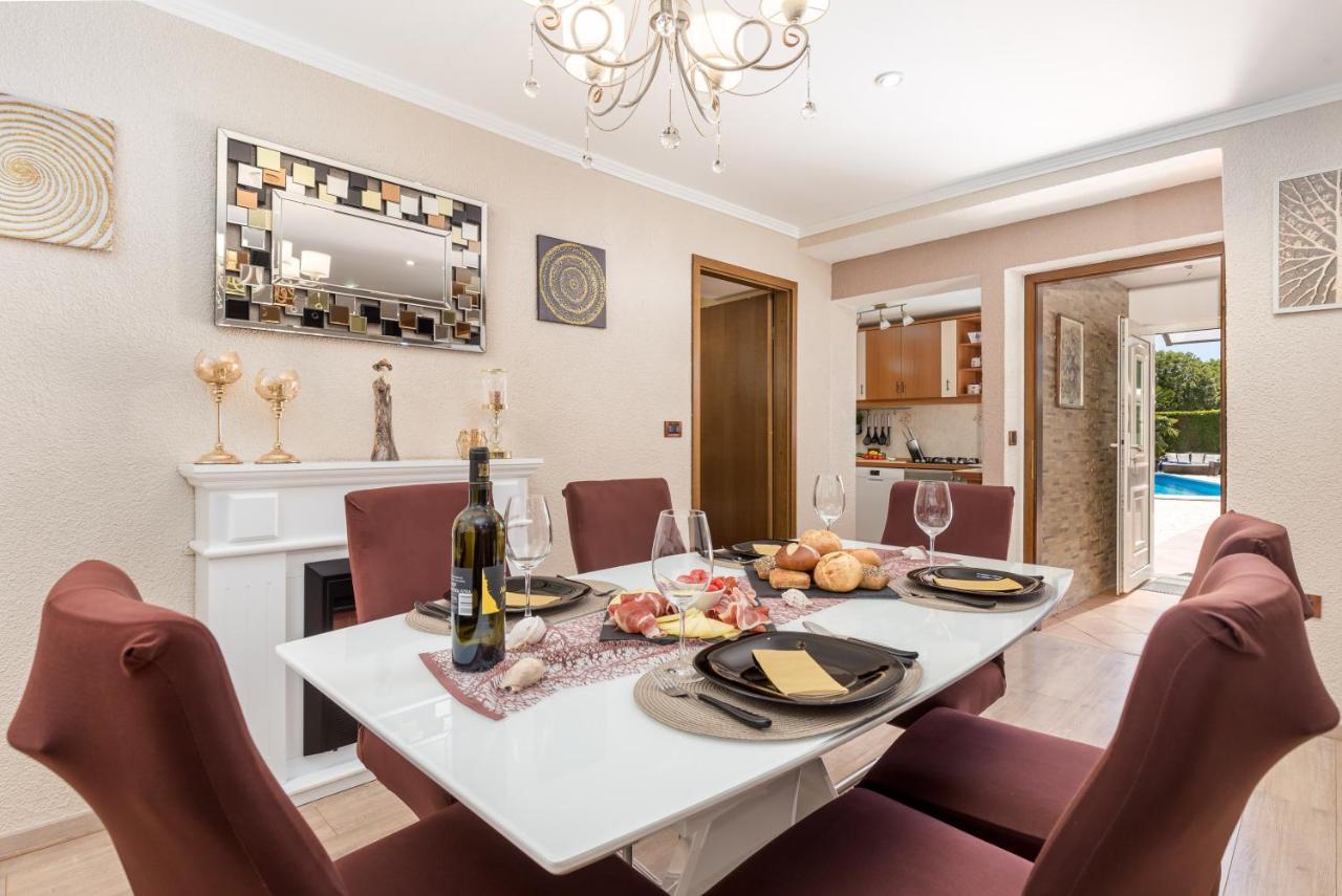 Villa Summer Oasis Dobrinj Eksteriør bilde