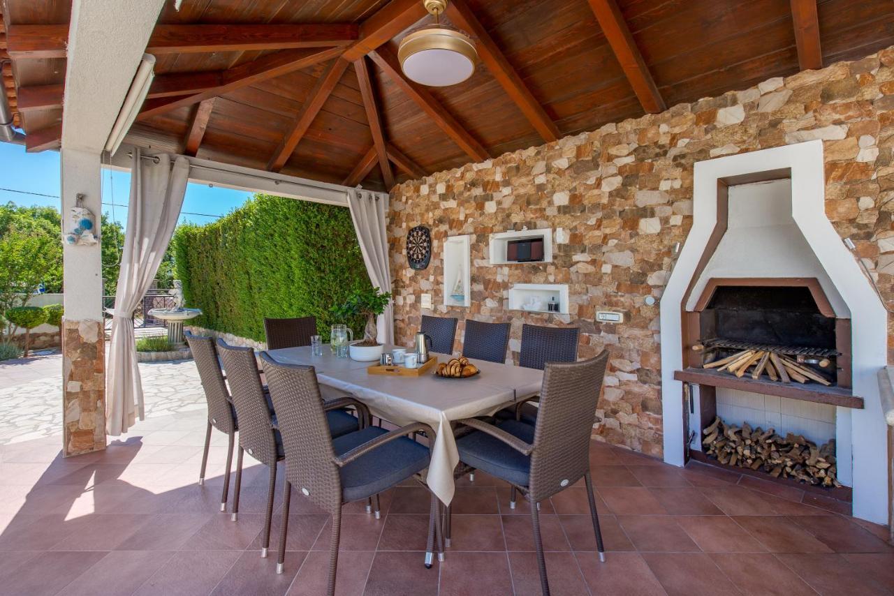 Villa Summer Oasis Dobrinj Eksteriør bilde