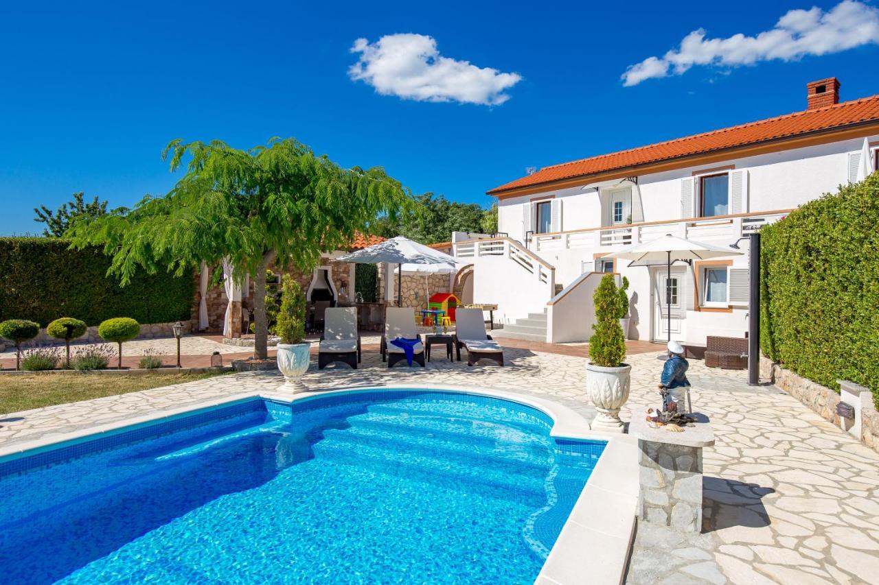 Villa Summer Oasis Dobrinj Eksteriør bilde